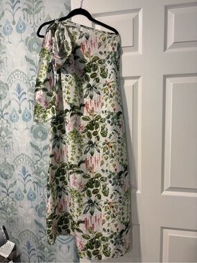 Olivia by Livro Floral One-Shoulder Maxi Dress in White and Green